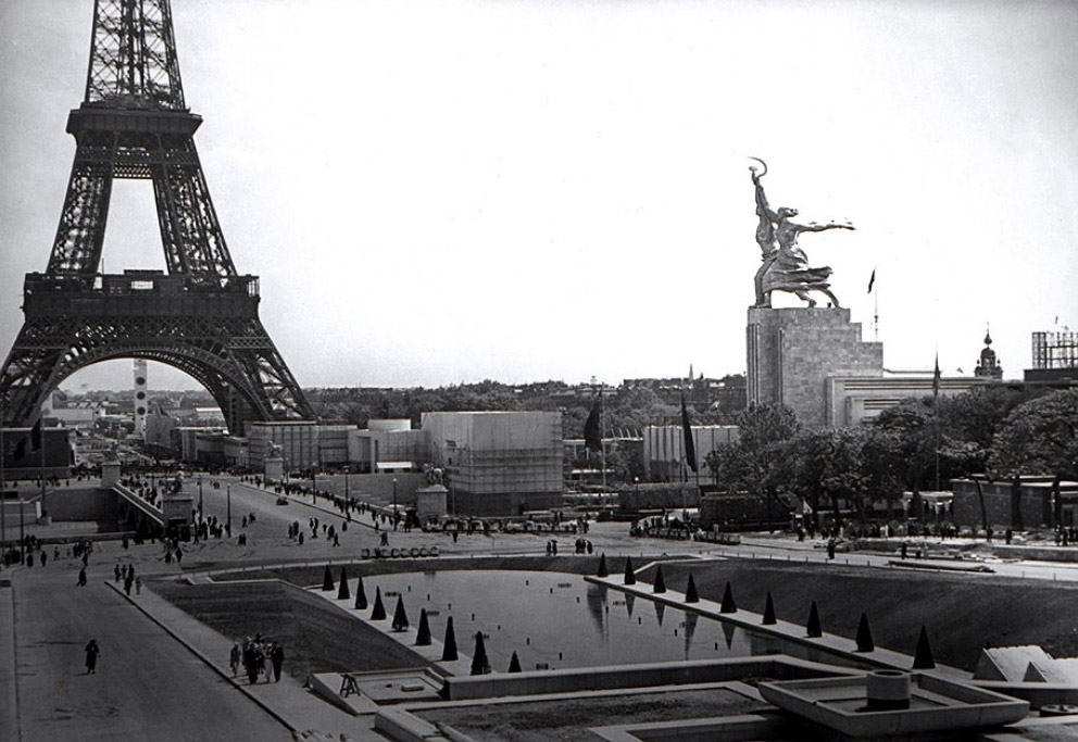 Paris-1937.jpg