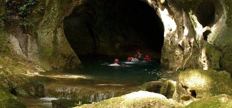 Путешествие в Белиз: день 6. Пещера Actun Tunichil Muknal