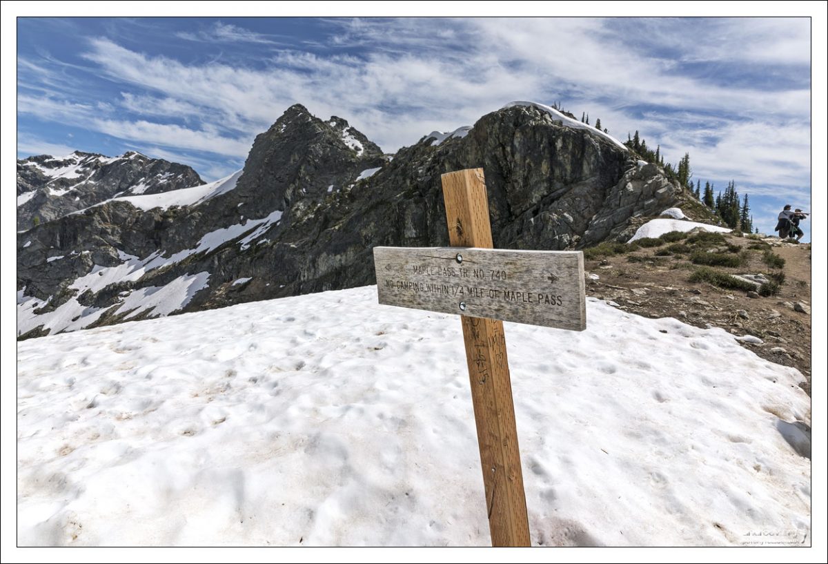 Maple pass - Кленовый перевал. Высота 2120 метров.