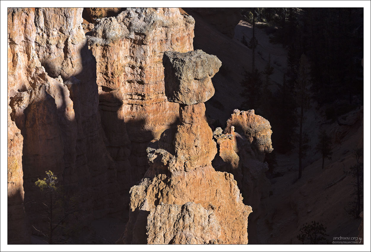 Молот Тора - назван в честь скандинавского бога грома. Является самым известным худу в национальном парке Брайс-Каньон, а также его изображение присутствует на логотипе Геологической службы штата Юта.