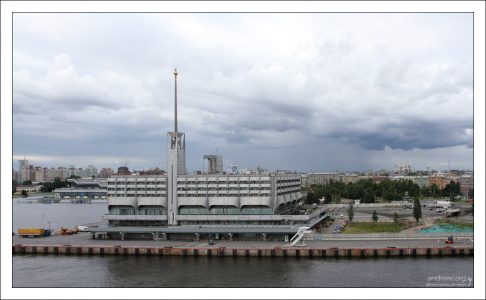 Здание Морского вокзала.