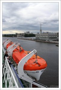 Спасательные шлюпки парома Принцесса Анастасия. Каждая вмещает 150 человек.
