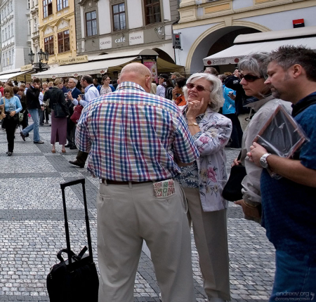 Туристы на Староместской площади.