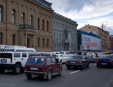 Трафик на Английской набережной.