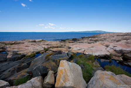 Гранитный берег Атлантики.