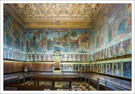 Зал капитула - высшего духовного совета епархии. Catedral Primada Santa María de Toledo.