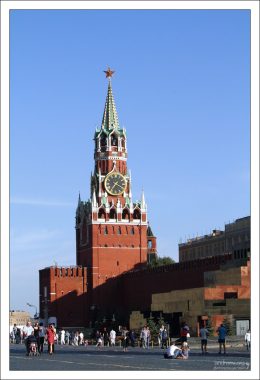 Спасская башня Кремля.