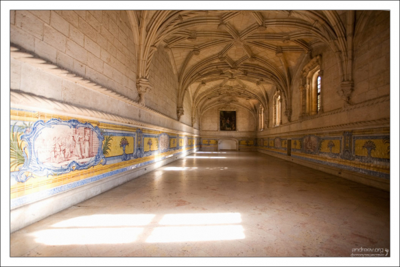 Трапезная (Refectory) в монастыре Жеронимуш.