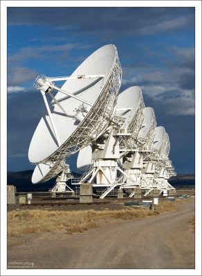 С точки зрения фотографии, наиболее привлекательной является конфигурация “D”, когда антенны стоят рядком с минимальными интервалами между собой.