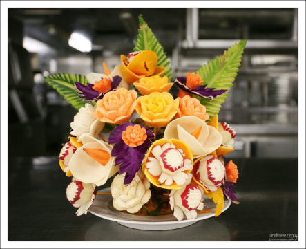 Съедобный букет из овощей.