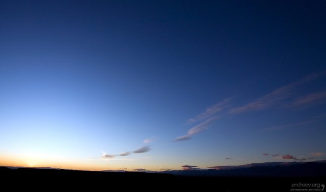 Закат застал по пути на юг.