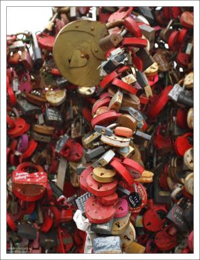 «Замки любви».