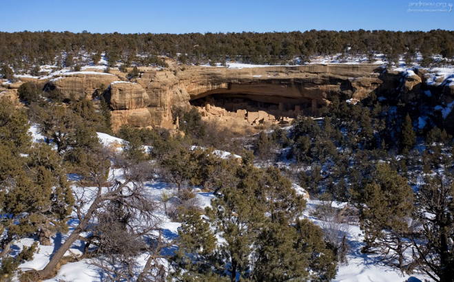 Cliff Palace с противоположного края каньона.