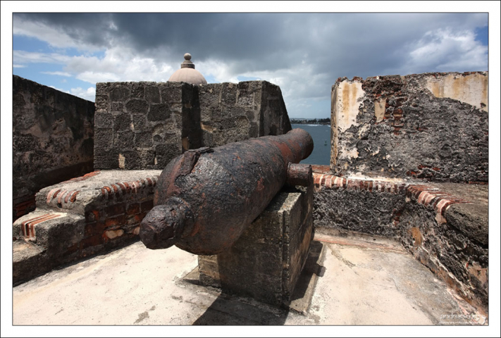 Большая часть пушек Эль Морро расположена почти на уровне моря, чтобы иметь возможность обстреливать днища кораблей.