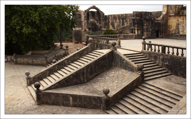 Ступени к монастырю.