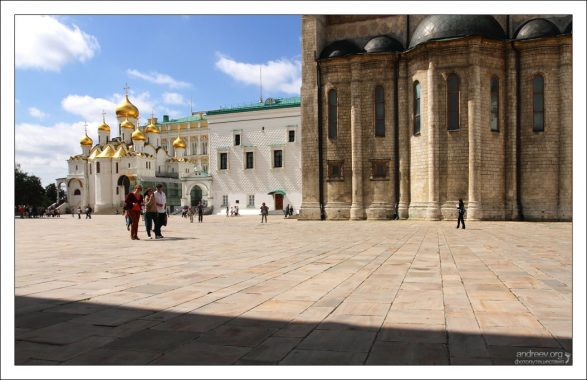 Соборная площадь в Кремле.