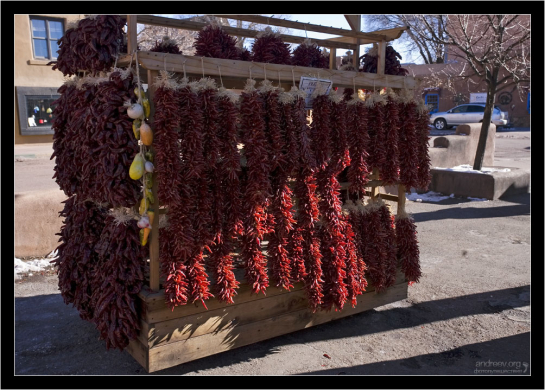 Ristras - связки сушеных перцев.