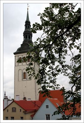 Церковь Святого Николая (эст. Niguliste kirik) — бывшая лютеранская церковь, где сейчас располагается музей.