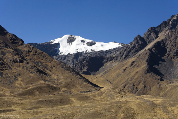 Горный перевал Abra la Raya (4340 метров).