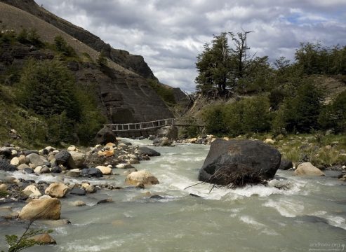 Мост в кемпинг Chileno.