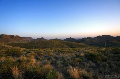 Сумерки в пустыне.