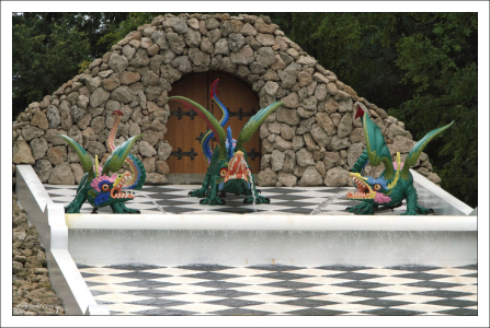 Каскад «Шахматная гора» в Петергофе.