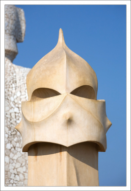 Сюрреалистический воин.