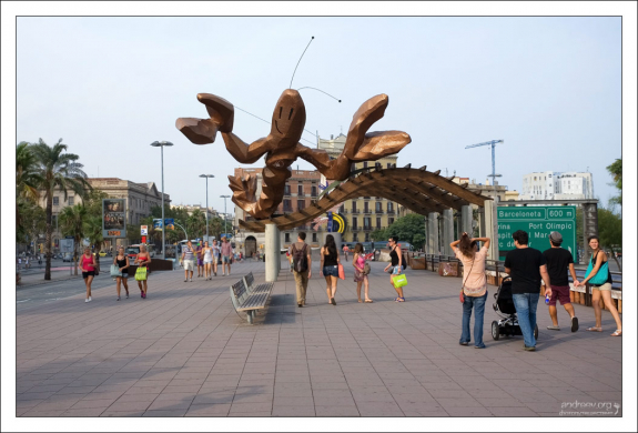 “Gamba de Mariscal” - всё, что осталось от рыбного ресторана, стоявшего когда-то на набережной.