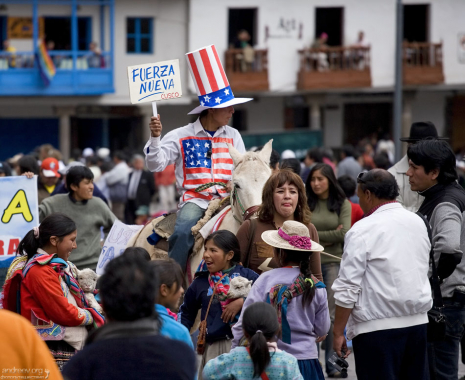 Агитатор на коне.