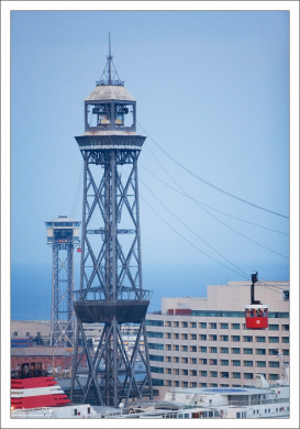 Башни канатной дороги Barcelona Teleferic.