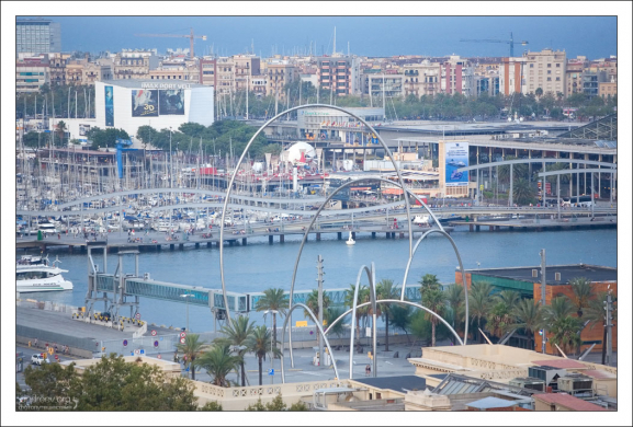 Порт Велл с высоты холма Монжуик.