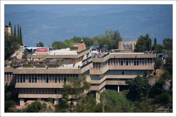 Ресторан и туристический комплекс "Mirador del Montserrat".