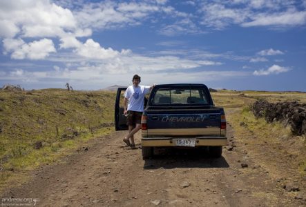 Наш довольно потрепанный "Шеви".