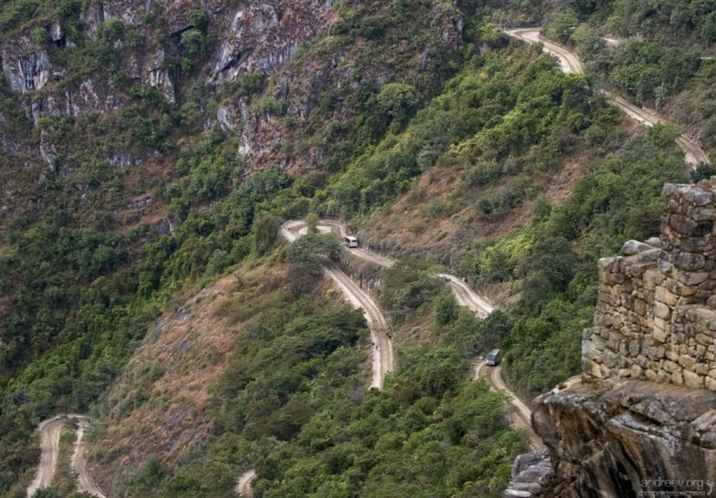 Страшный серпантин в Мачу-Пикчу.