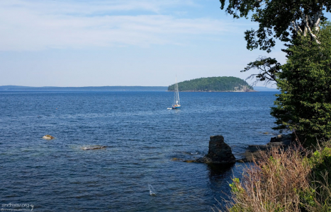 Яхта отправилась на покорение Атлантики.