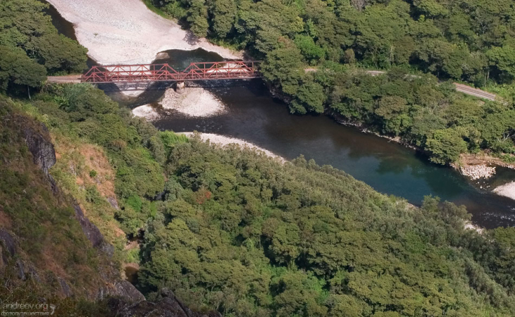 Мост через реку Урубамба.