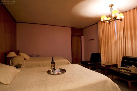 Номер в гостинице "Vegas" в Сантьяго.