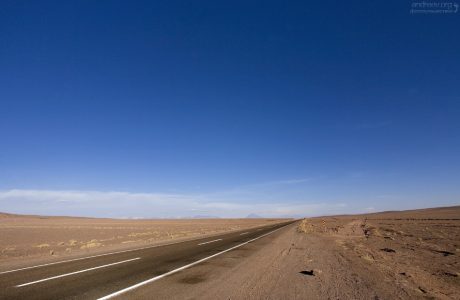 Шоссе №23 из Каламы в Сан-Педро-де-Атакама.