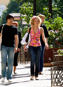 В Гавайской теме.