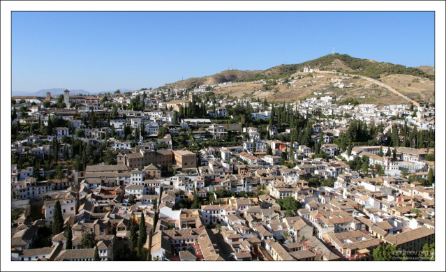 Нижний город возле Альгамбры.