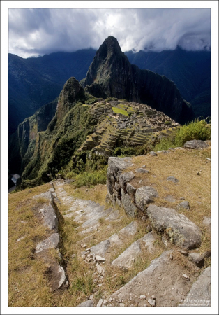 Финальные ступеньки лестницы к Мачу-Пикчу.