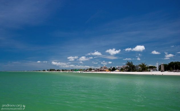 Фронтальная часть рыбацкой деревни Селестун.