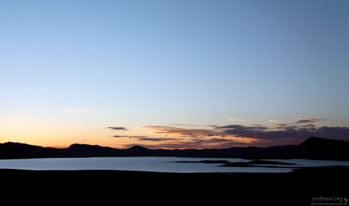 Высокогорное озеро на перуанском альтиплано.