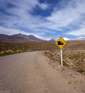 Скачущие вверх-вниз дороги.