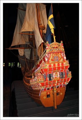 "Васа" - единственный в мире сохранившийся парусный корабль начала XVII века.