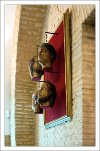 Муляжи голов для тренировки быков. Музей корриды.