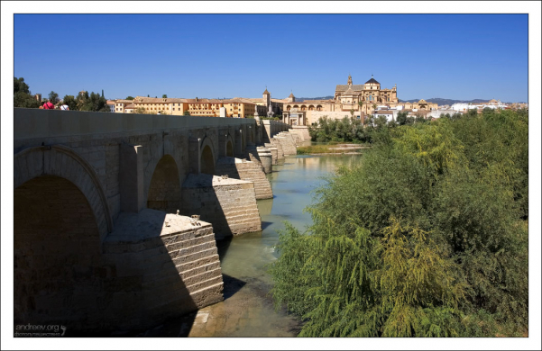 Puente Romano - Римский мост через Гвадалквивир.