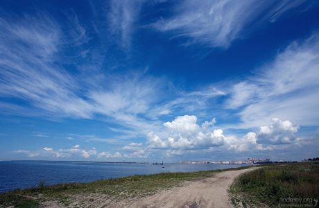 Краешек Васильевского острова в районе Гавани.