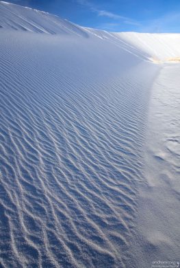 Гипсовая дюна в профиль.