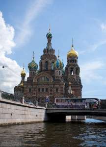 Вид на Спас-на-крови с воды канала Грибоедова.